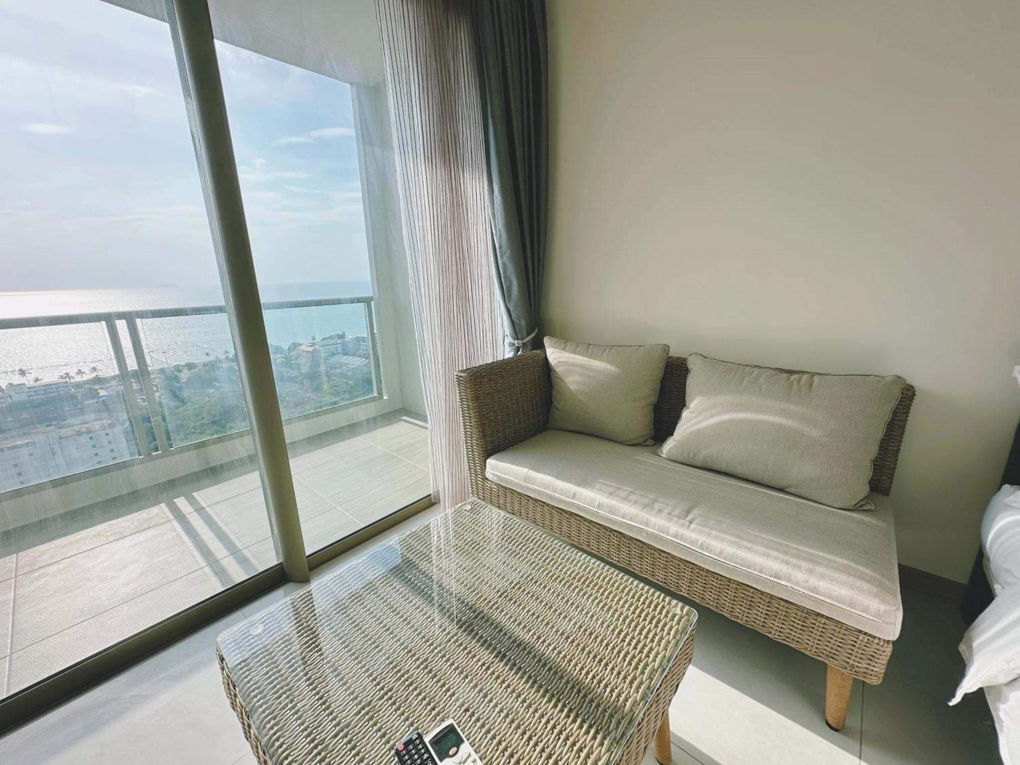 Riviera Jomtien By Daisy Pattaya 2 Διαμέρισμα Εξωτερικό φωτογραφία